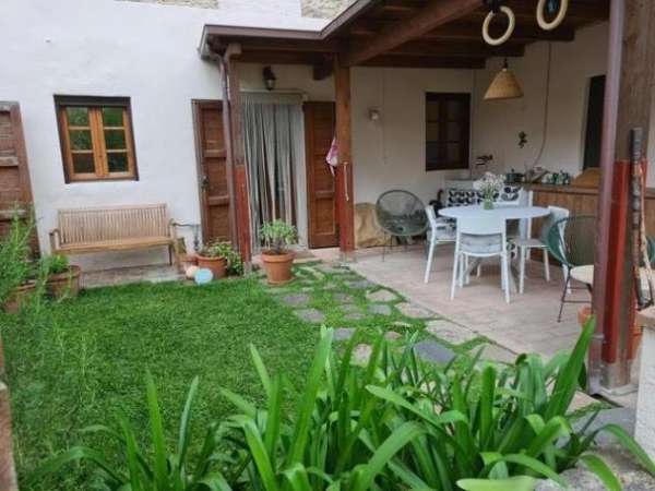 Foto Porzione di casa in vendita a Calci 110 mq  Rif: 1331248