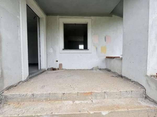 Foto Porzione di casa in vendita a Camaiore