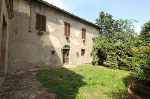 Foto Porzione di casa in vendita a Montalcino 248 mq  Rif: 1329811
