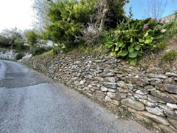 Foto Porzione di casa in vendita a Pietrasanta