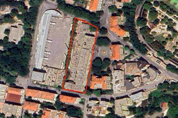 Foto Posto auto a Prato - Rif. 23247