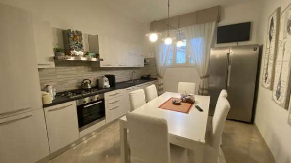 Foto Quadrilocale in vendita a Arcola
