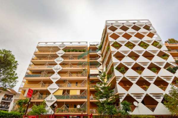 Foto Quadrilocale in vendita a Bari, Poggiofranco