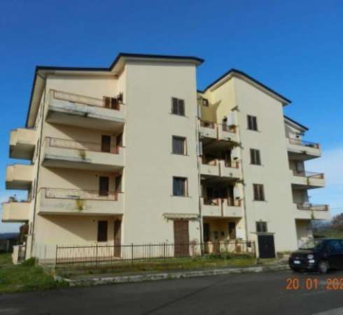 Foto Quadrilocale in vendita a Cinigiano