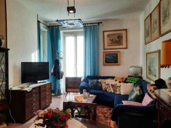Foto Quadrilocale in vendita a Lerici