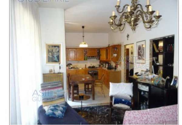 Foto Quadrilocale in vendita a Rimini