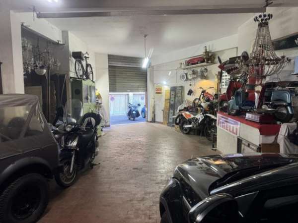Foto Quadruplo in vendita a Rapallo