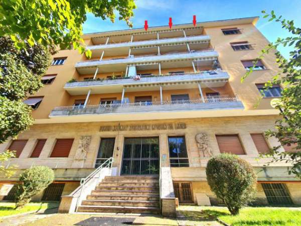 Foto Rieti - Attico, Viale Maraini,5, trilocale (82mq) ristrutturato con ascensore