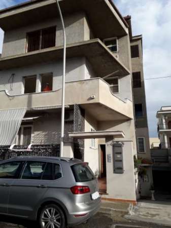 Foto Rif.19 Marconia Via Parma Vendesi -PREZZO AFFARE- immobile allo stato GREZZO