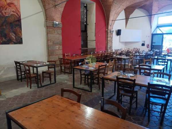 Foto Ristorante in vendita a Livorno