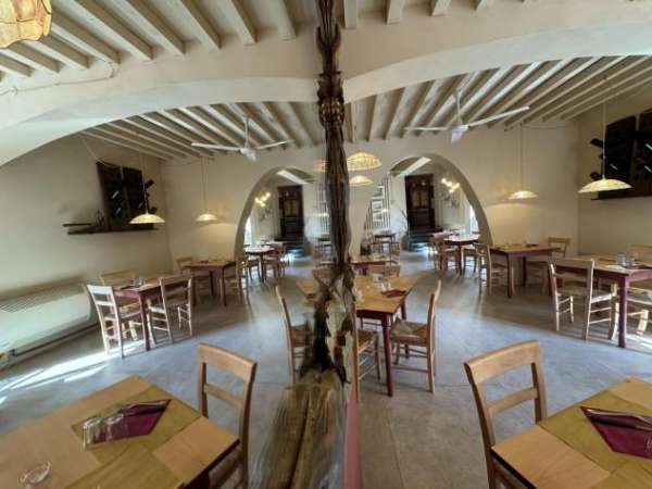 Foto Ristorante in vendita a Montemagno - Calci 170 mq  Rif: 1317537
