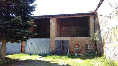 Foto Rustico casale in Vendita, 2 Locali, 100 mq (MORTARA)