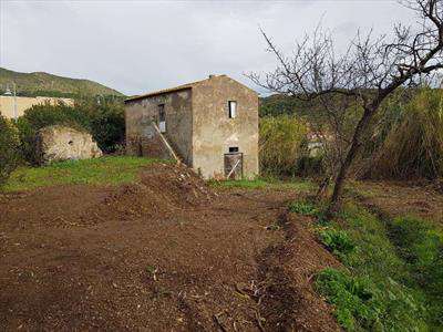 Foto Rustico casale in Vendita, 4 Locali, 100 mq (RIO NELL'ELBA)