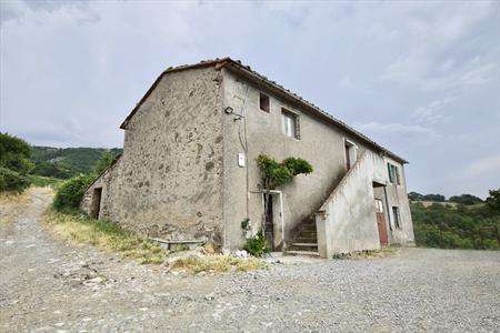 Foto Rustico casale in Vendita, pi� di 6 Locali, 2 Camere, 310 mq (AR