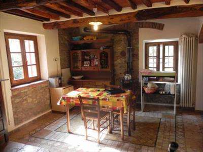 Foto Rustico casale in Vendita, pi� di 6 Locali, 3 Camere, 145 mq (CA