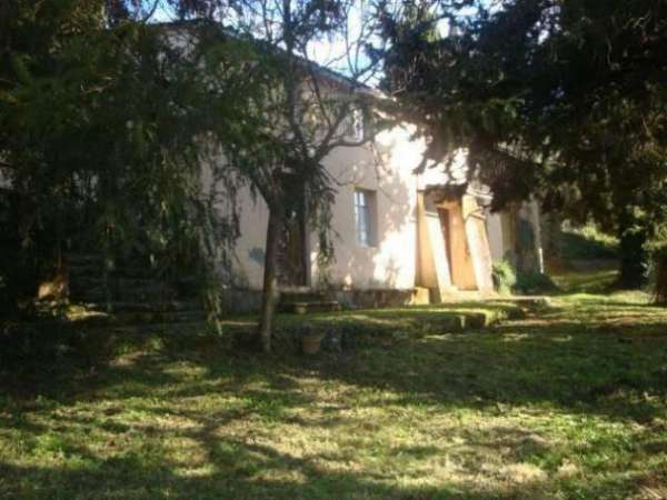 Foto Rustico in vendita a Arsina - Lucca 375 mq  Rif: 958307
