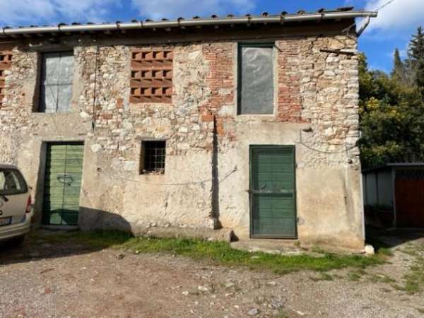 Foto Rustico in vendita a Balbano - Lucca 110 mq  Rif: 1140111