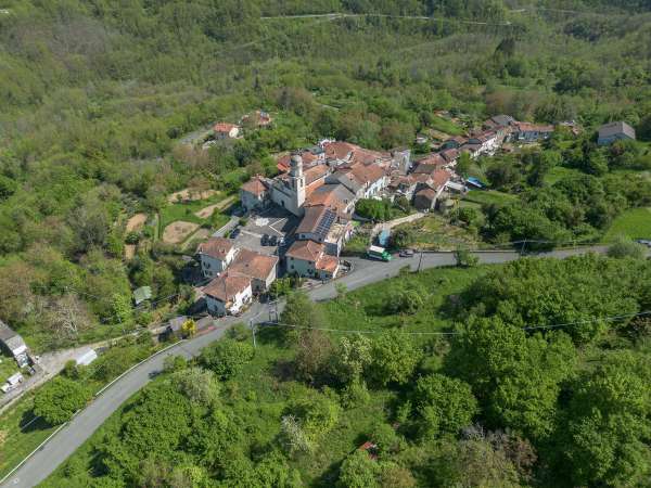 Foto Rustico in vendita a Carro