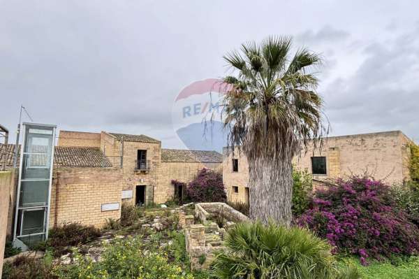 Foto Rustico in vendita a Castelvetrano