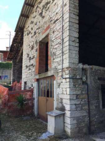 Foto Rustico in vendita a Chiampo