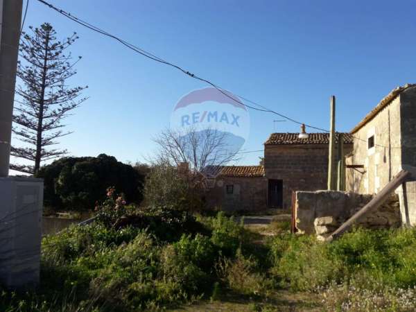 Foto Rustico in vendita a Comiso