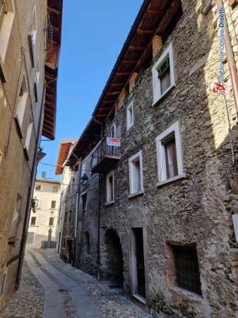 Foto Rustico in vendita a Edolo
