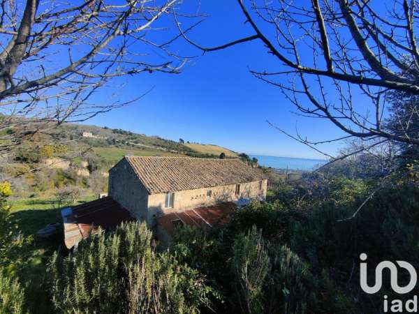 Foto Rustico in vendita a Grottammare