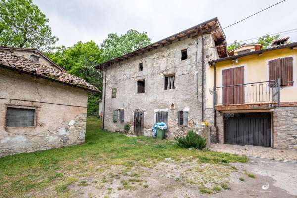 Foto Rustico in vendita a Maranello