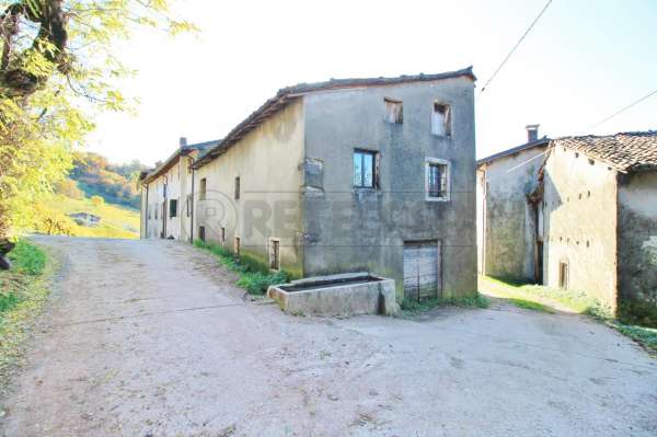 Foto Rustico in vendita a Ronca'