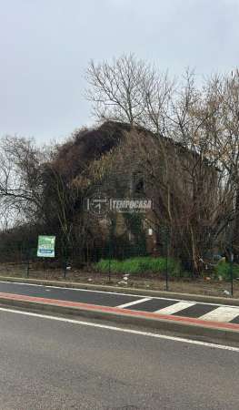 Foto Rustico in vendita a San Cesario Sul Panaro