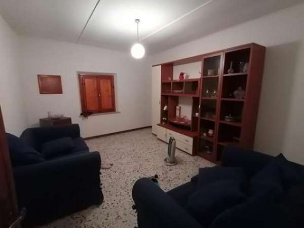 Foto Rustico in vendita a San Lorenzo a Vaccoli - Lucca 550 mq  Rif: 984182