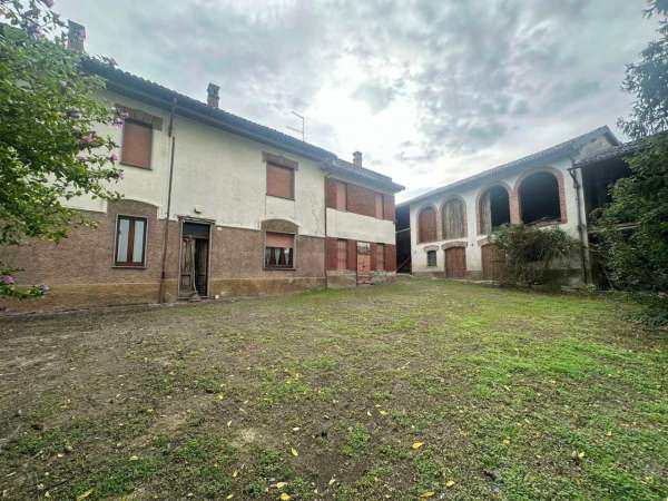 Foto Rustico in vendita a Santa Giuletta