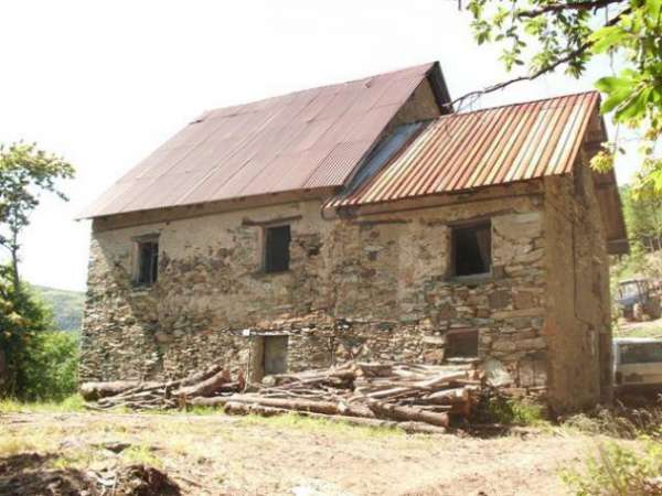 Foto Rustico in vendita a Sassello
