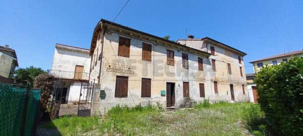 Foto Rustico in vendita a Vicenza