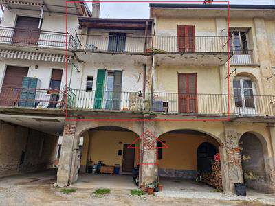 Foto Rustico/Casale in Vendita, 3 Locali, 80 mq, Cirimido
