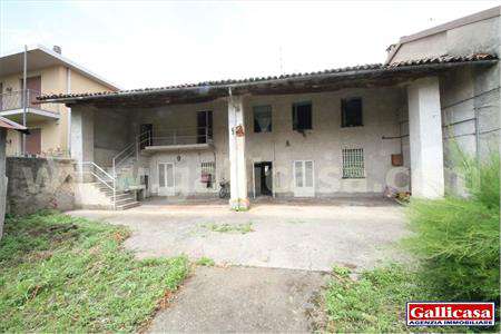 Foto Rustico/Casale in Vendita, 4 Locali, 300 mq, Castrezzato