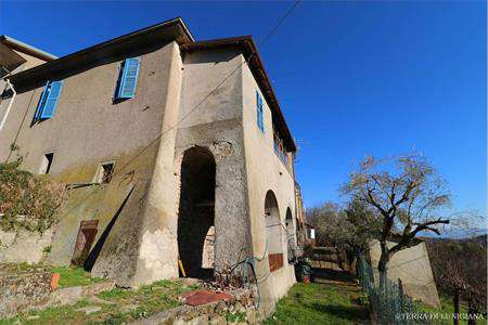 Foto Rustico/Casale in Vendita, pi� di 6 Locali, 180 mq, Pontremoli