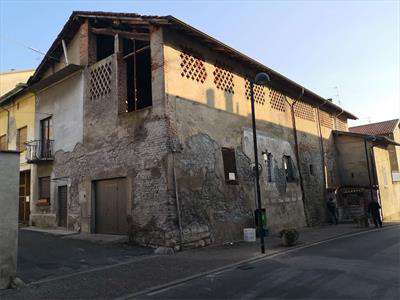 Foto Rustico/Casale in Vendita, pi� di 6 Locali, 465 mq, Bregnano