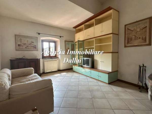 Foto Scarperia - Terratetto con giardino e garage
