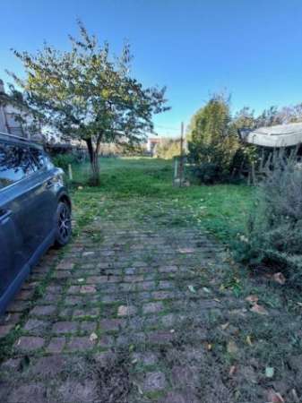Foto Semindipendente in vendita a Castelnuovo Magra