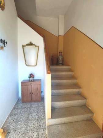 Foto Semindipendente in vendita a Santarcangelo di Romagna