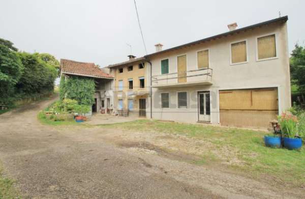 Foto Singola in vendita a Arzignano