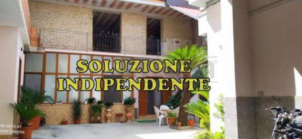 Foto Singola in vendita a Marcianise