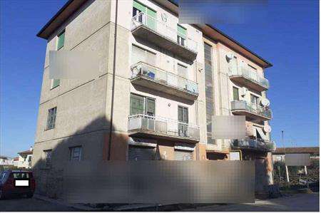Foto Stabile / Palazzo in Vendita, 5 Locali, 101 mq, Ponsacco