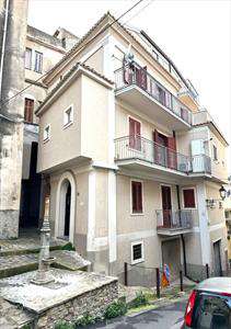 Foto Stabile / Palazzo in Vendita, pi� di 6 Locali, 250 mq, Cetraro