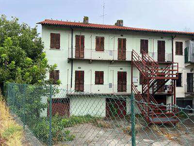 Foto Stabile / Palazzo in Vendita, pi� di 6 Locali, 315 mq, Asti