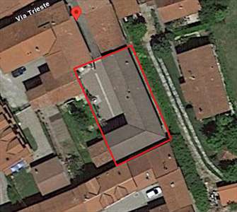 Foto Stabile / Palazzo in Vendita, pi� di 6 Locali, 320 mq, Inarzo