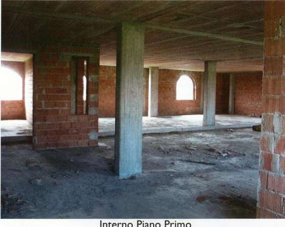 Foto Stabile/Palazzo in vendita a Selvatelle - Terricciola 1600 mq  Rif: 743579