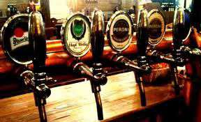 Foto Storico locale birreria pizzeria hamburgeria - rif. BAR470