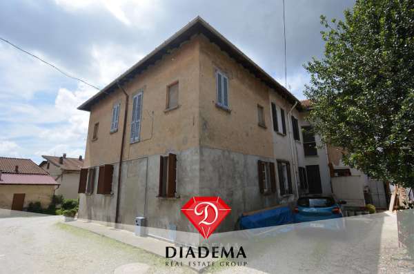 Foto Terratetto in vendita a Albizzate